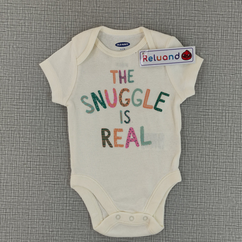 Body blanco crema con estampado letras de colores