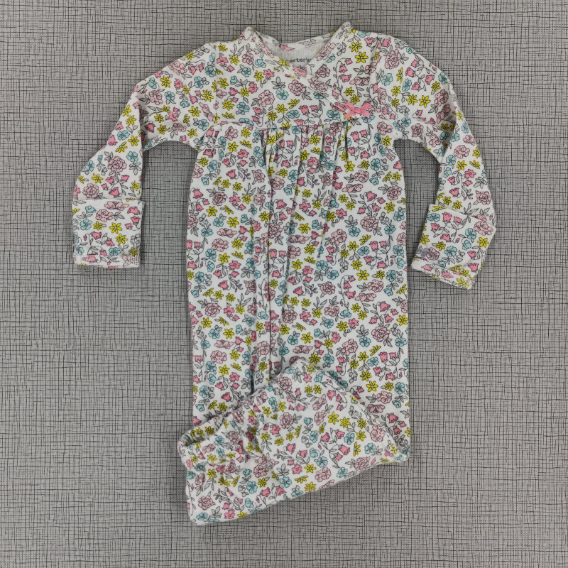 Pijama abierta con estampado de flores